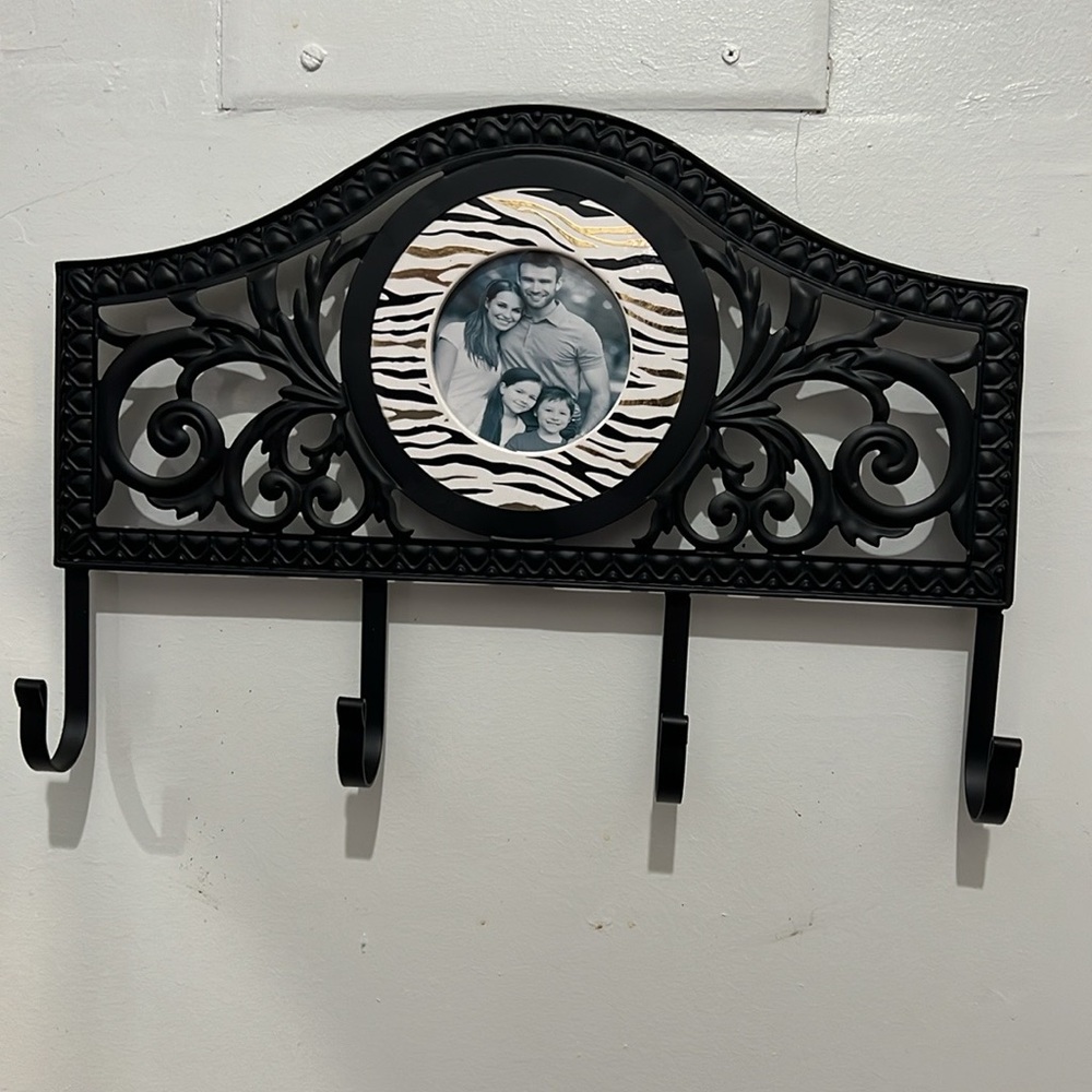 Elegant Black Wall Hook with Photo Frame